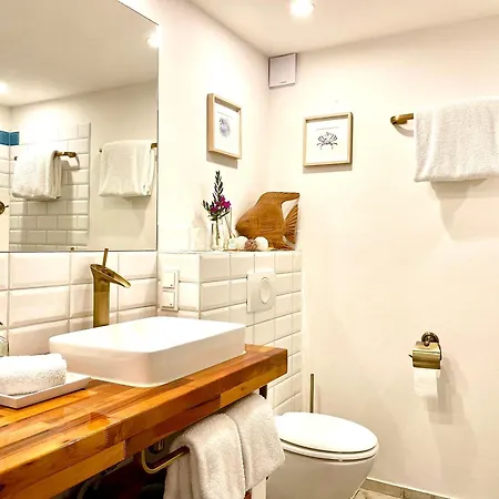 De Caroline Bed & Breakfast *