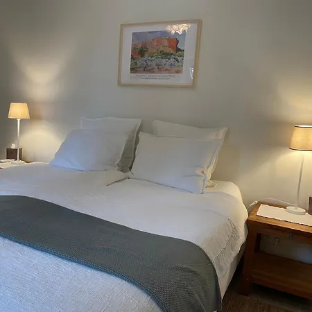 De Caroline Bed & Breakfast *